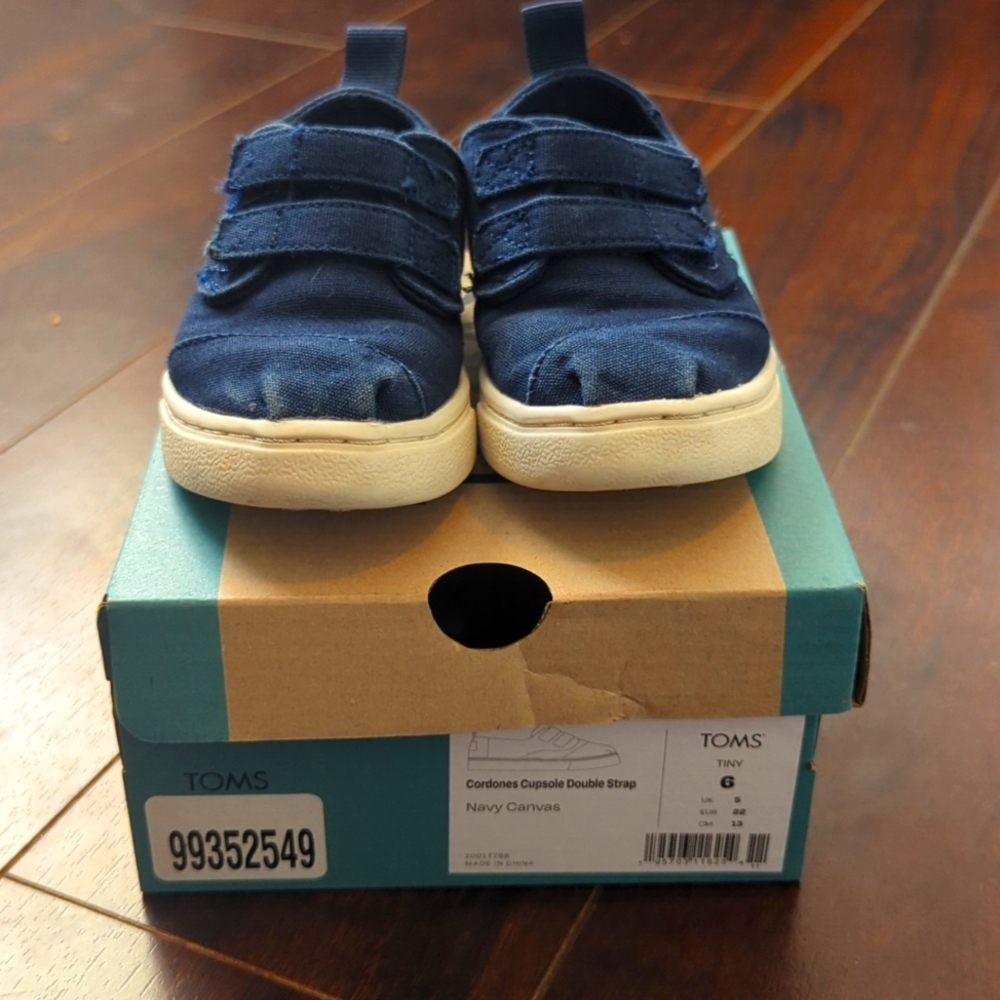 Tom's Toddler Sneaker
